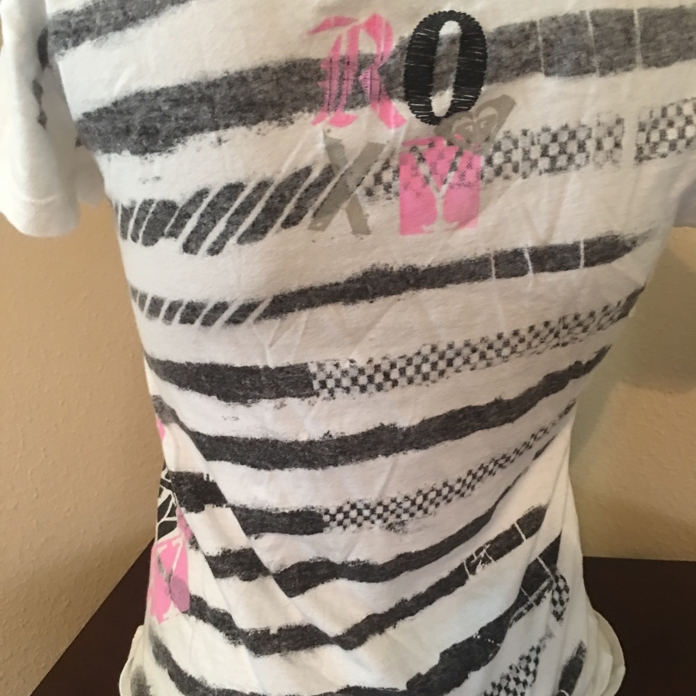 Logo Tee